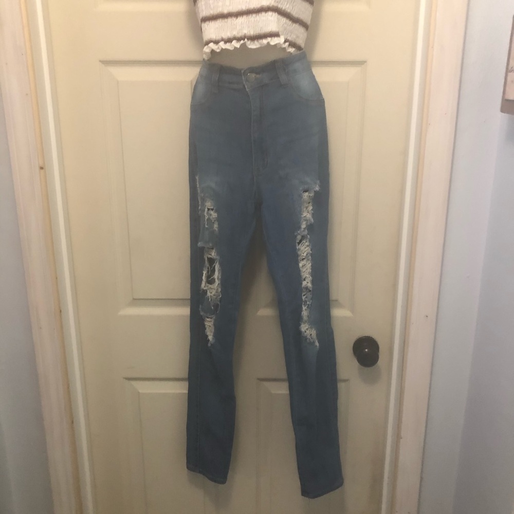 Jeans - Picture 2 of 4